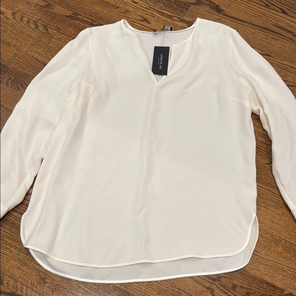 Nwt Lafayette 148 Off White Blouse